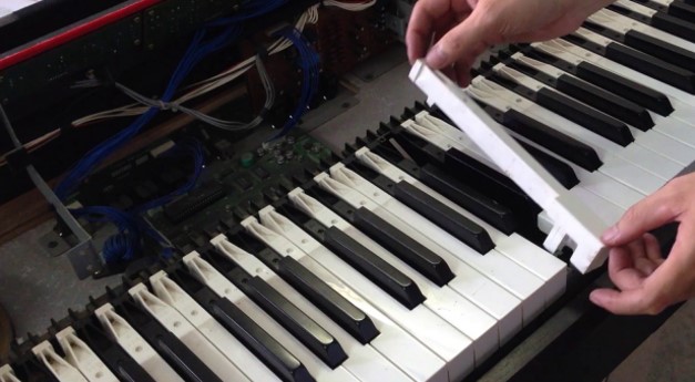 Hướng Dẫn Sửa Đàn Piano Điện Bị Gãy Phím
