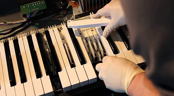 Sửa Đàn Piano Điện Bị Sụp Phím